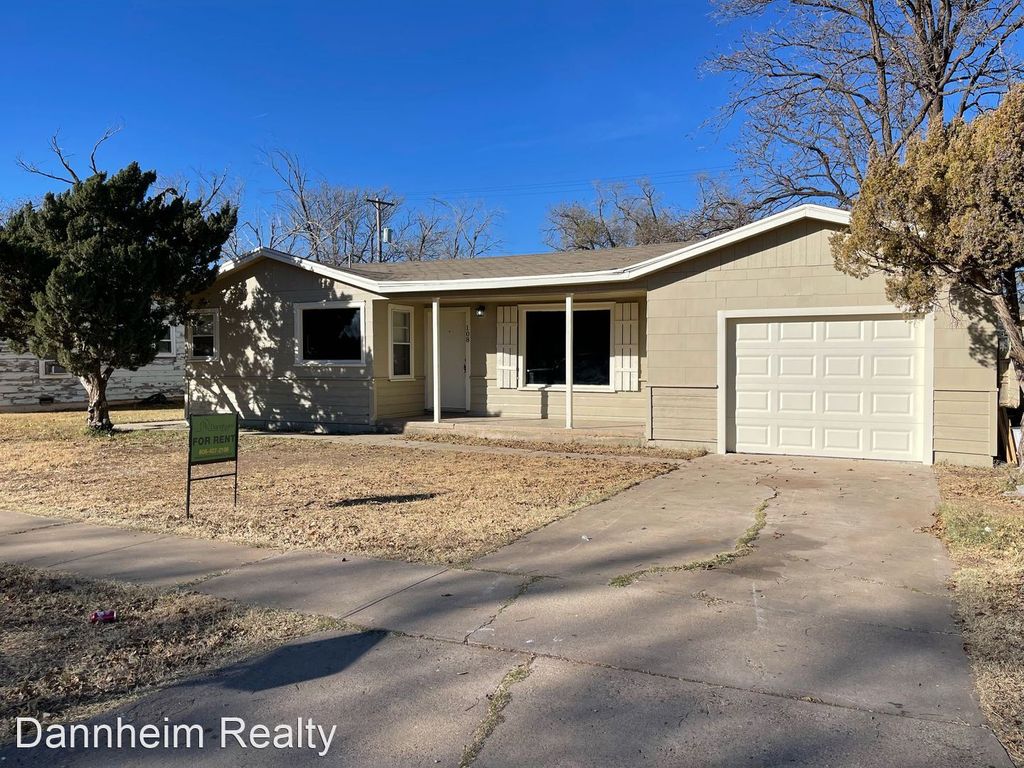 108 SW 9th St, Plainview, TX 79072