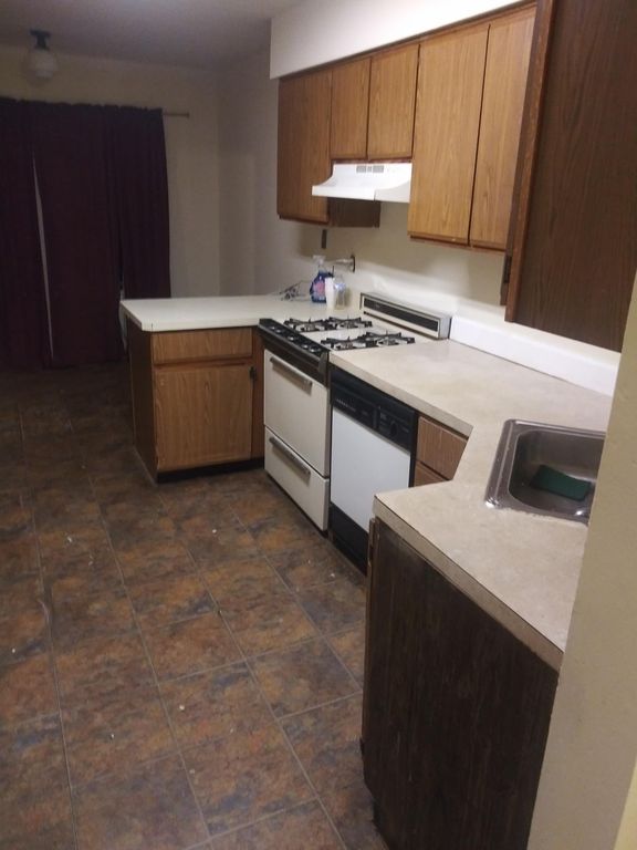 505 Santa Anita Ln, Toms River, NJ 08755