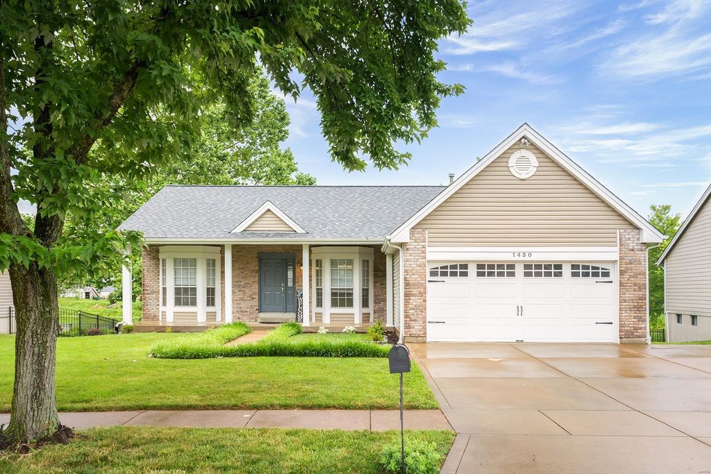 1430 Remington Oaks Ter, Fenton, MO 63026 Trulia