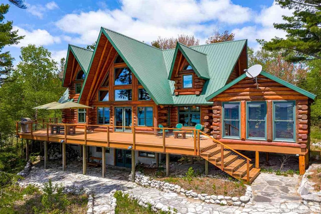 687 S County Road 431, Gulliver, MI 49840 Trulia