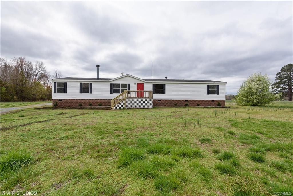21913 Old Vaughan Rd, Dinwiddie, VA 23841