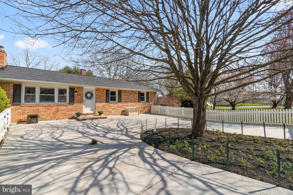 5163 Bartholow Rd, Sykesville, MD 21784 Trulia