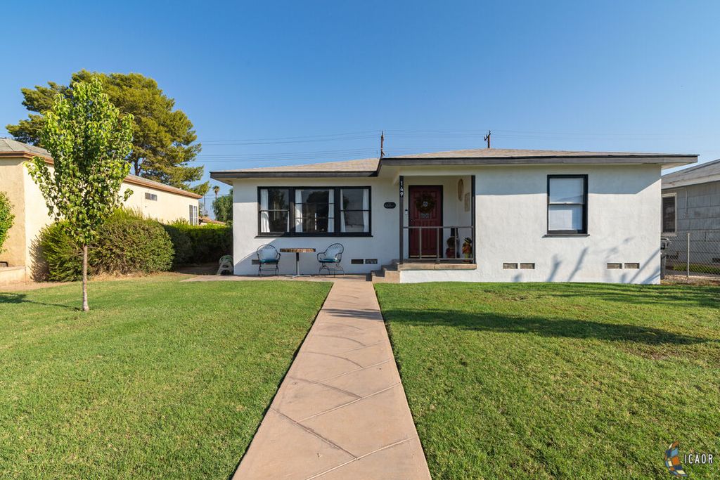 149 W K St, Brawley, CA 92227
