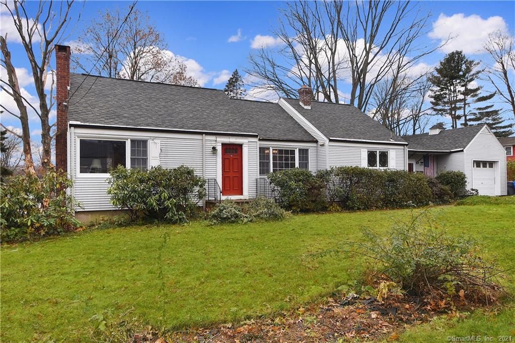 64 Welch St, Plainville, CT 06062