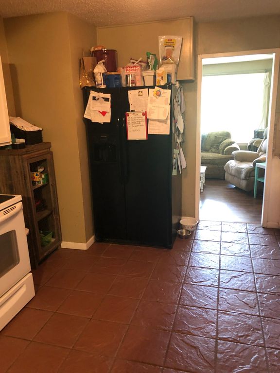 513 E Kerr Dr, Midwest City, OK 73110