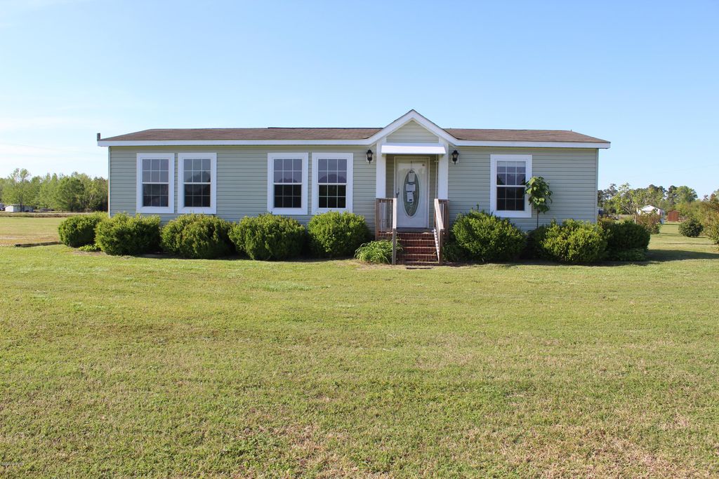 8921 Temperance Hall Rd, NC 3 Bed, 2 Bath Mobile