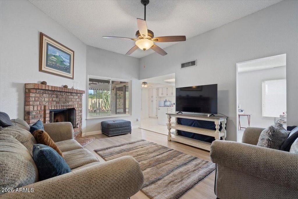 85042 Homes For Sale & 85042 Real Estate - 154 Homes | Trulia