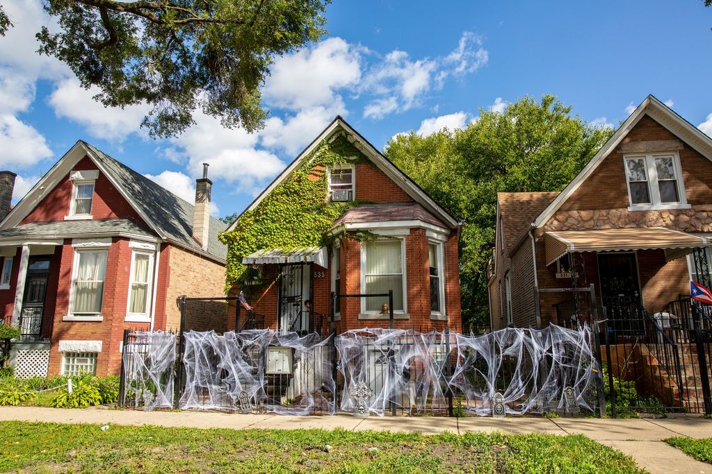 535 N Troy St, Chicago, IL 60612