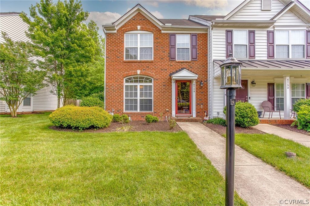 6749 N Grand Brook Cir, Richmond, VA 23225