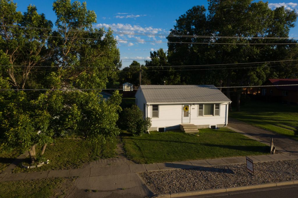 309 Chaffee Row, Beulah, ND 58523 Trulia