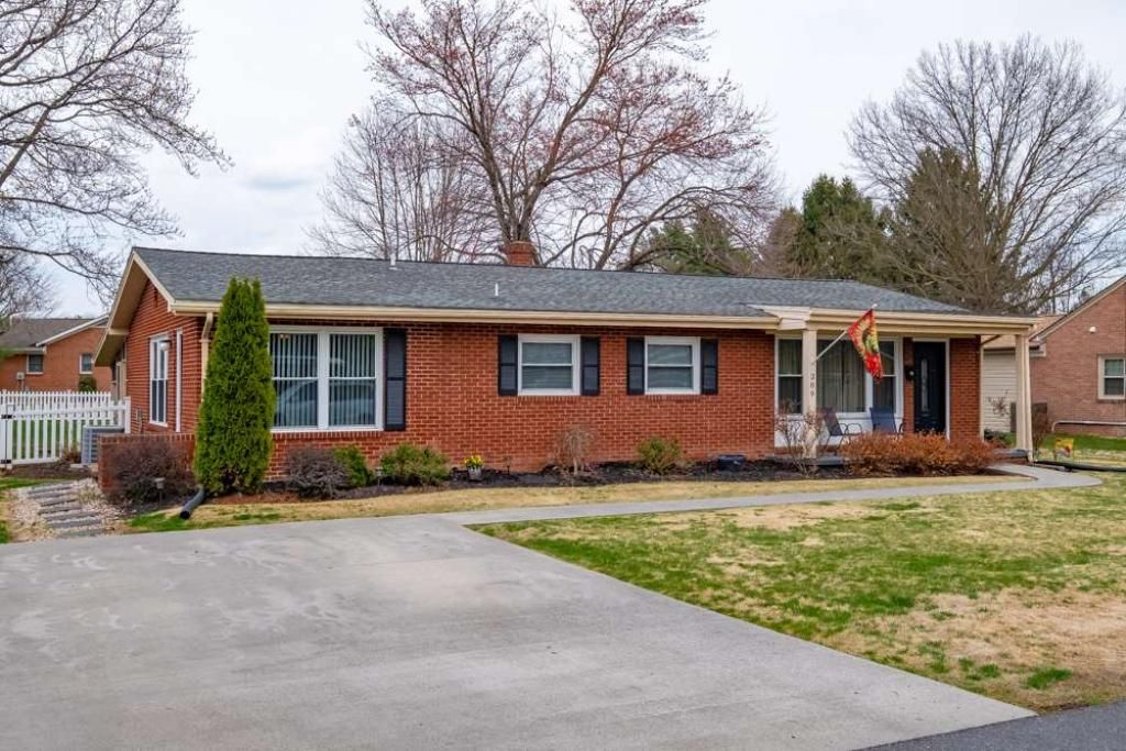 309 High St, Bridgewater, VA 22812 Trulia