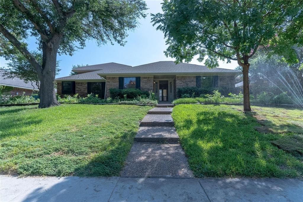 1608 Iowa Dr, Plano, TX 75093