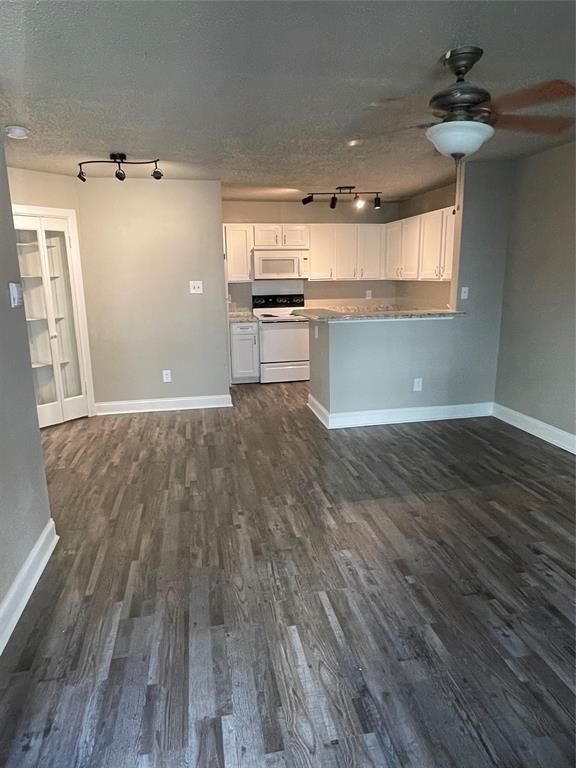 6108 Abrams Rd #418, Dallas, TX 75231