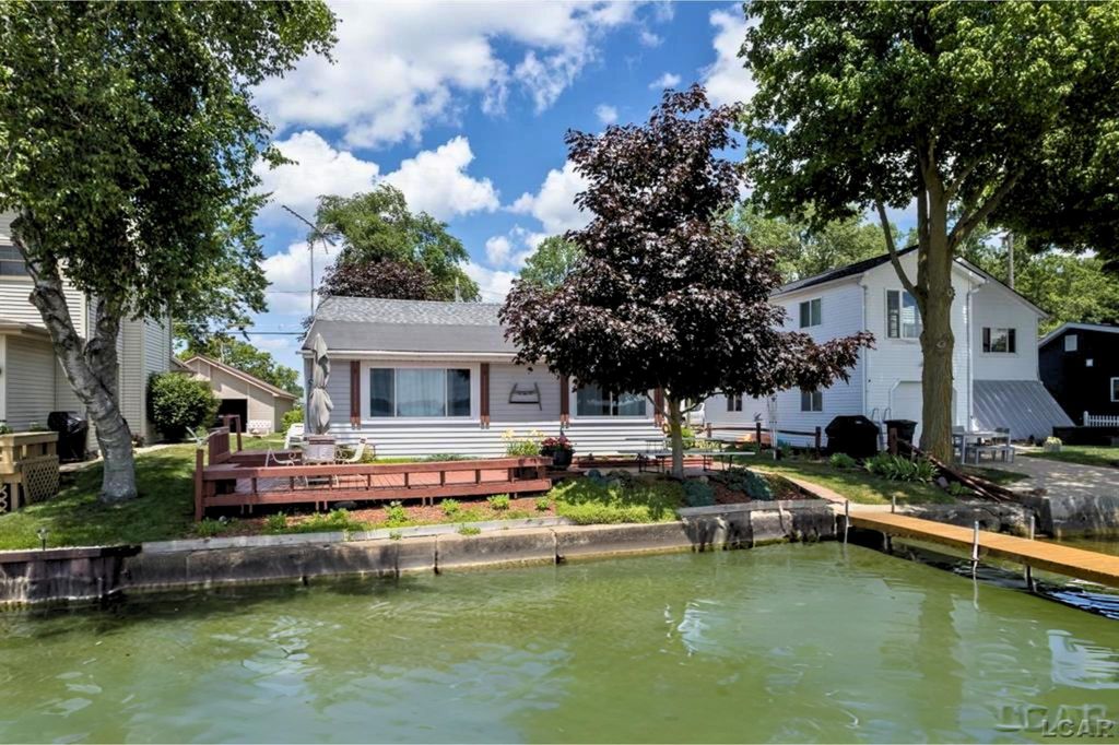 9800 W Ferndale Dr, Manitou Beach, MI 49253 MLS 50146591 Trulia