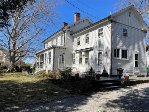 2 Summit St, Stonington, CT 06378