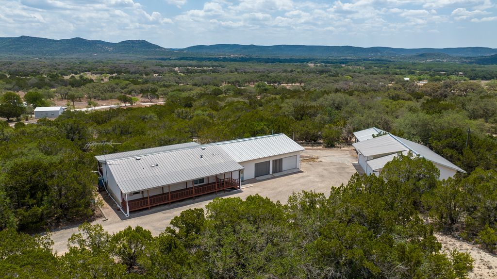 3467 B And R Rd, Utopia, TX 78884 Trulia