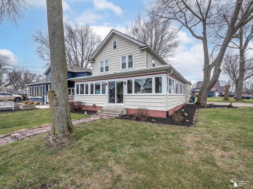 12277 Lakeshore Dr, La Salle, MI 48145 Trulia