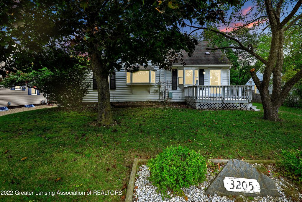 3205 Aurelius Rd, Lansing, MI 48910 Trulia