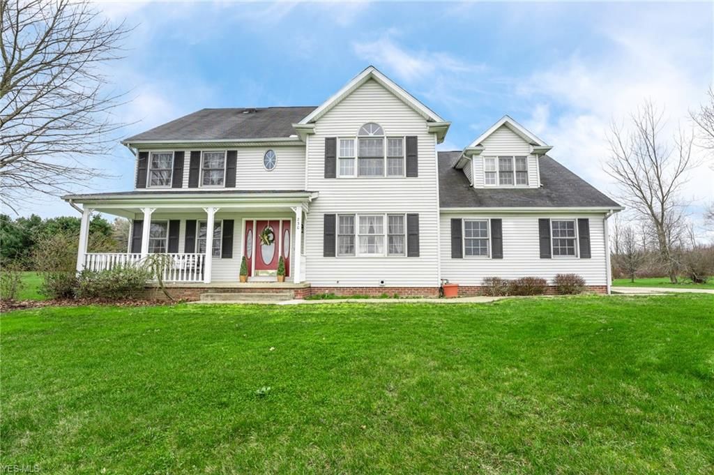 230 Longview Cir, North Lima, OH 4 Bed, 3 Bath SingleFamily Home