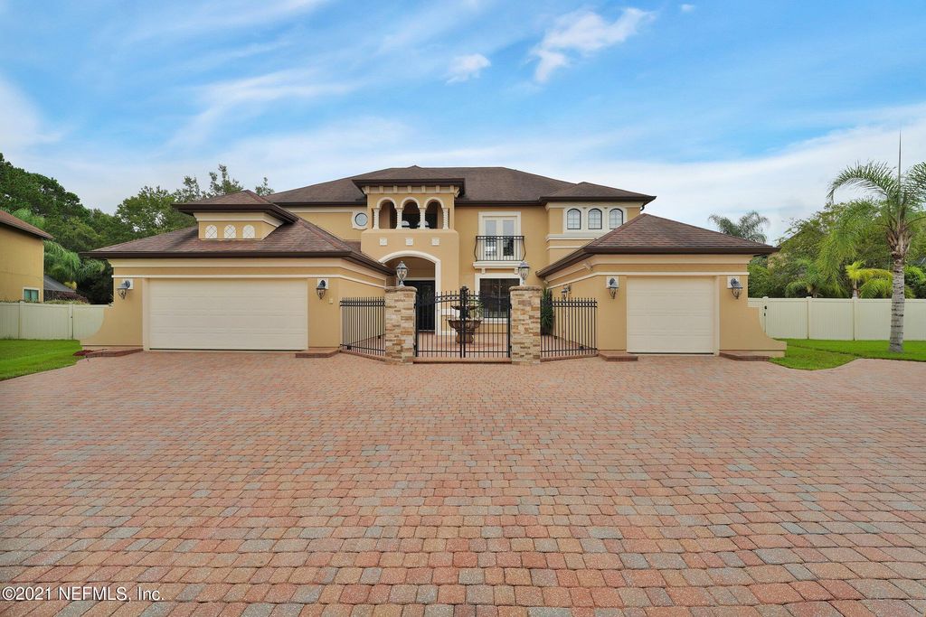 2485 Tuscan Oaks Ln, Jacksonville, FL 32223