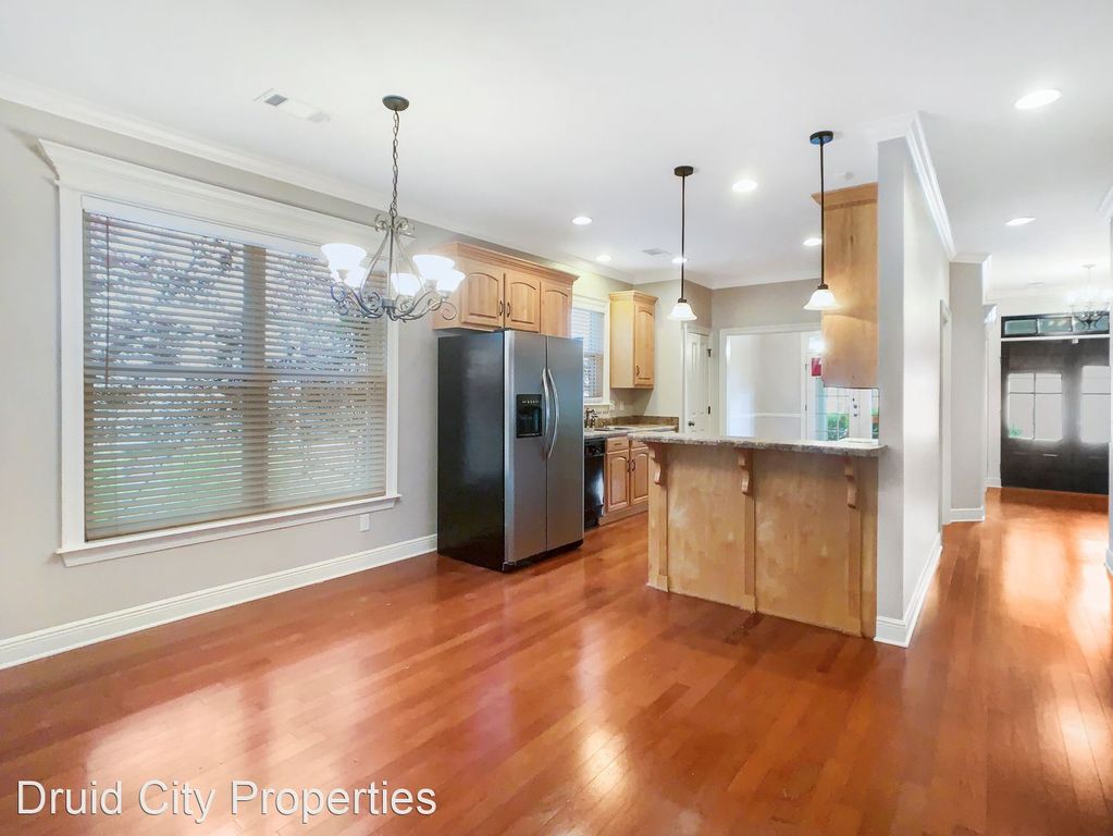 4121 Midway Ln, Tuscaloosa, AL 35406