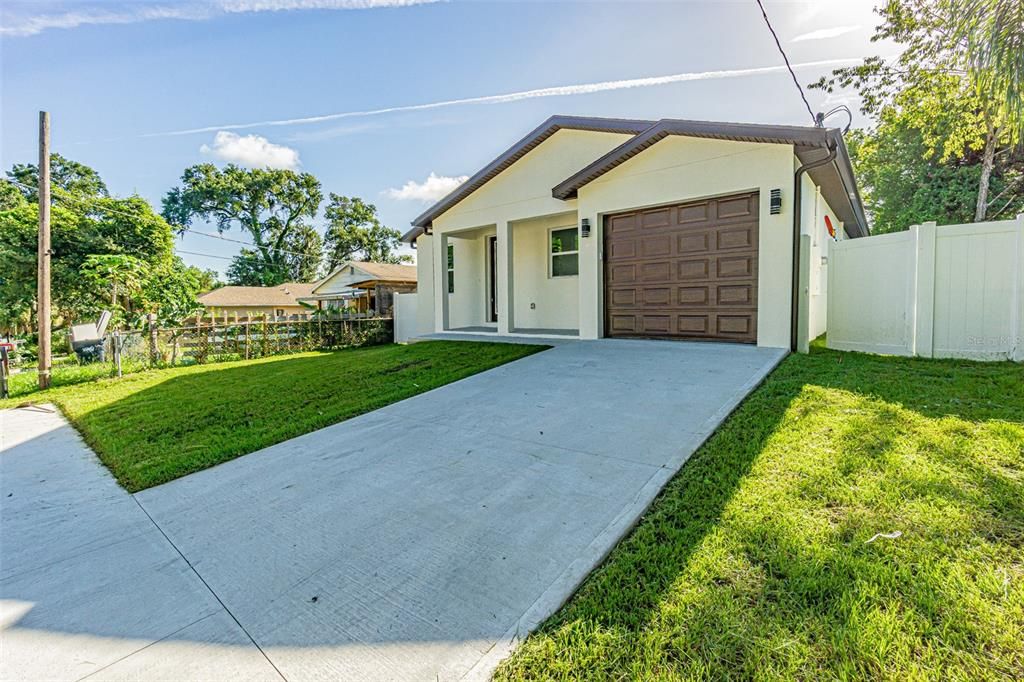 8509 N Semmes St, Tampa, FL 33604