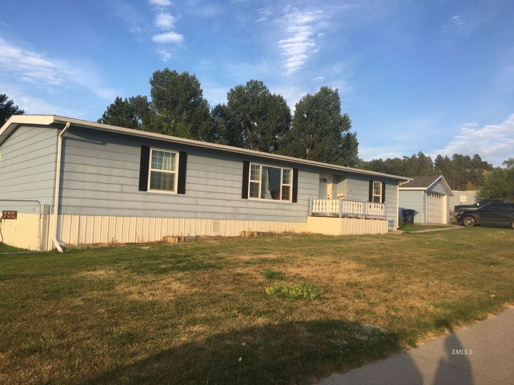 1021 Laramie Cir, Colstrip, MT 59323 Trulia
