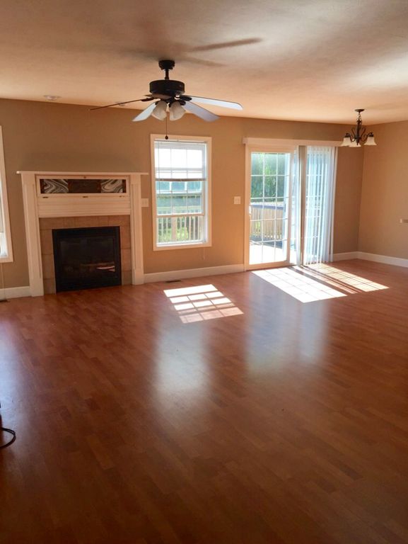 416 Goldenrod Dr 2, Chatham, IL 62629 Trulia