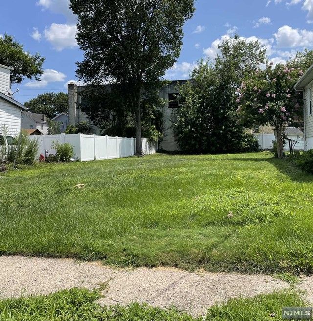 64 Cleveland St, Hackensack, NJ 07601 MLS 23023924 Trulia