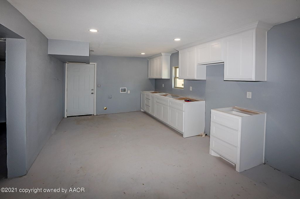 2403 NW 3rd Ave, Amarillo, TX 79106