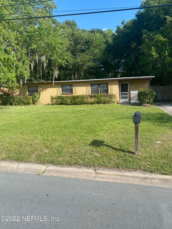 5039 DONCASTER AVE, Jacksonville, FL 32208
