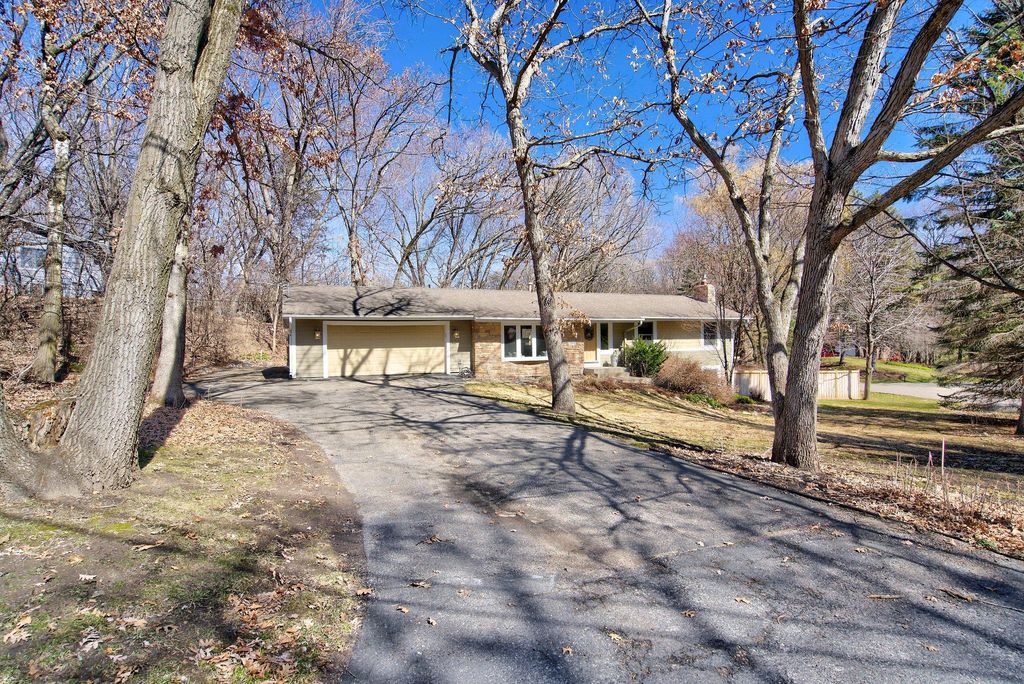 302 Cimarron Rd, Apple Valley, MN 55124 Trulia