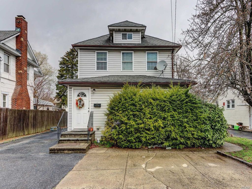 125 Park Avenue, Hicksville, NY 11801 | Trulia