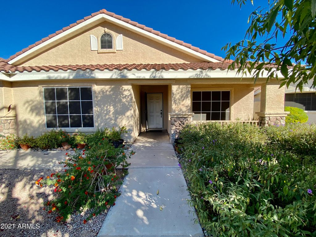 1107 N Whipple Ct, Gilbert, AZ 85233