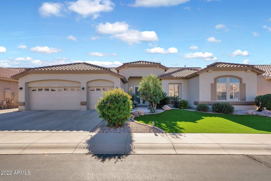 4583 E Nightingale Ln, Gilbert, AZ 85298