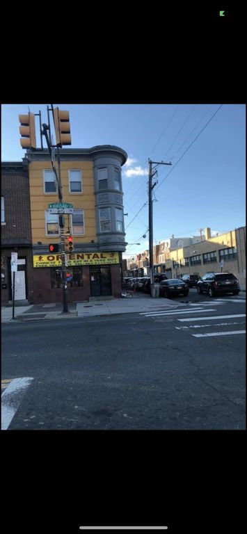 1800 S Broad St #2, Philadelphia, PA 19145