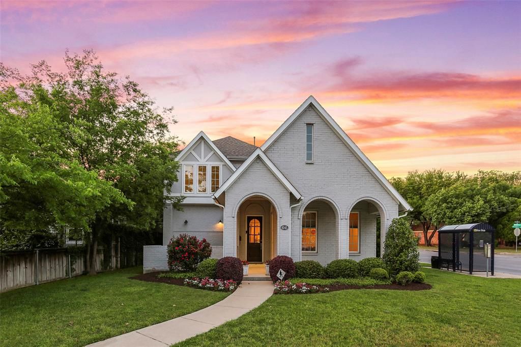 6045 Prospect Ave, Dallas, TX 4 Bed, 4 Bath SingleFamily Home 35