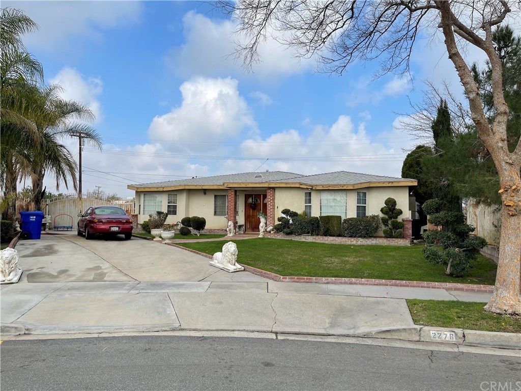 2276 W Evans St, San Bernardino, CA 92411