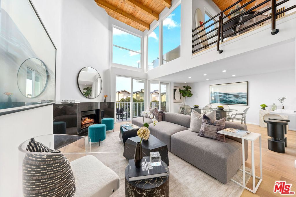 25 E Northstar St #5, Marina Del Rey, CA 90292
