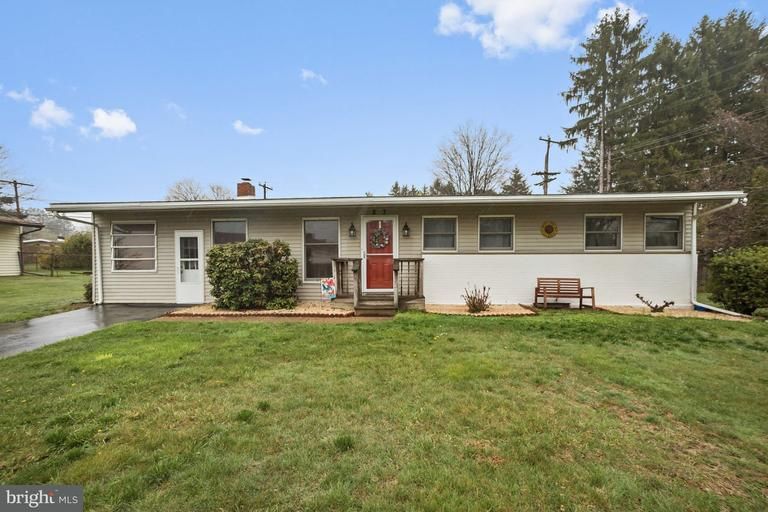 23 Robin Hood Ln, Aston, PA 19014 Trulia