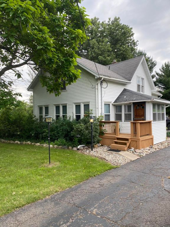 20500 Waubascon Rd, Battle Creek, MI 49017