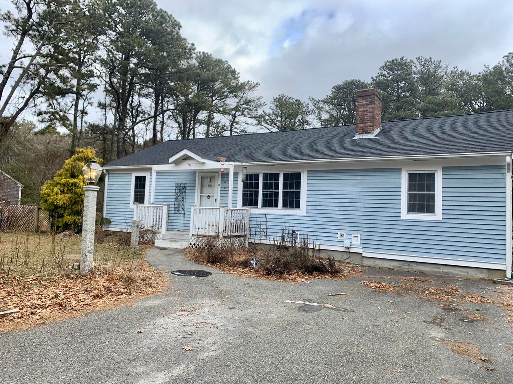 28 Hoover Road, Yarmouth, MA 02673