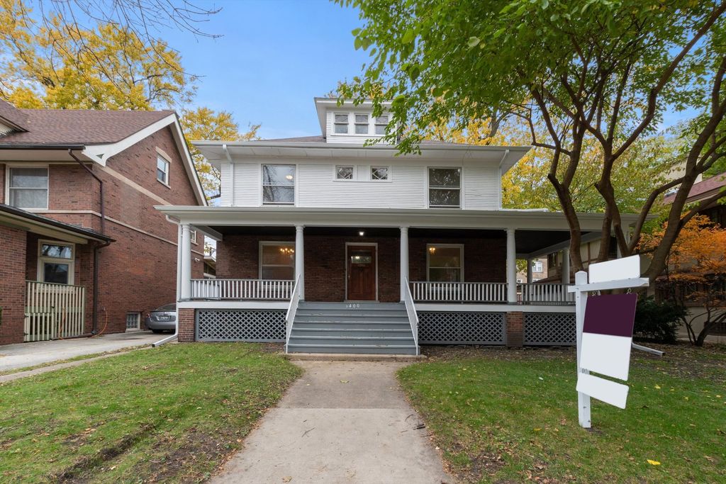 1400 W Sherwin Ave, Chicago, IL 60626