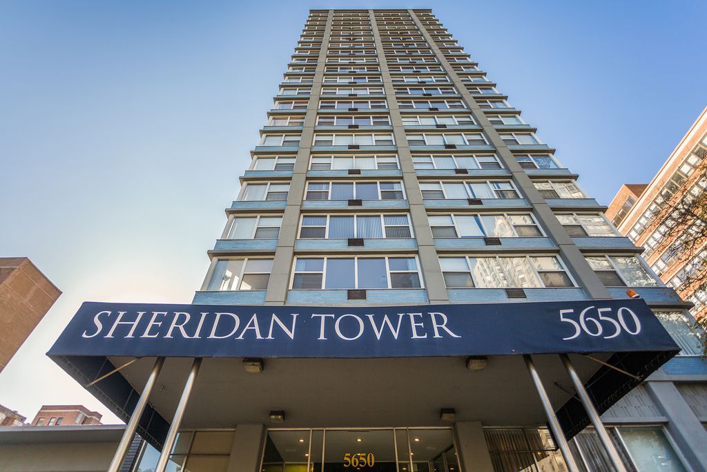 5650 N Sheridan Rd, Chicago, IL 60660