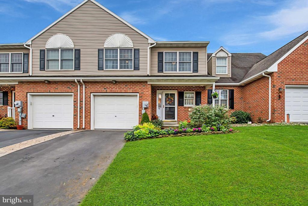 91 Spring Hill Ln, Mountville, PA 17554 3 Bed, 2 Bath MultiFamily