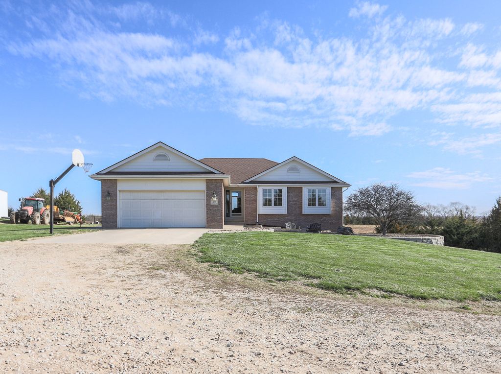 586 W Waverly Rd, Raymond, NE 68428 Trulia