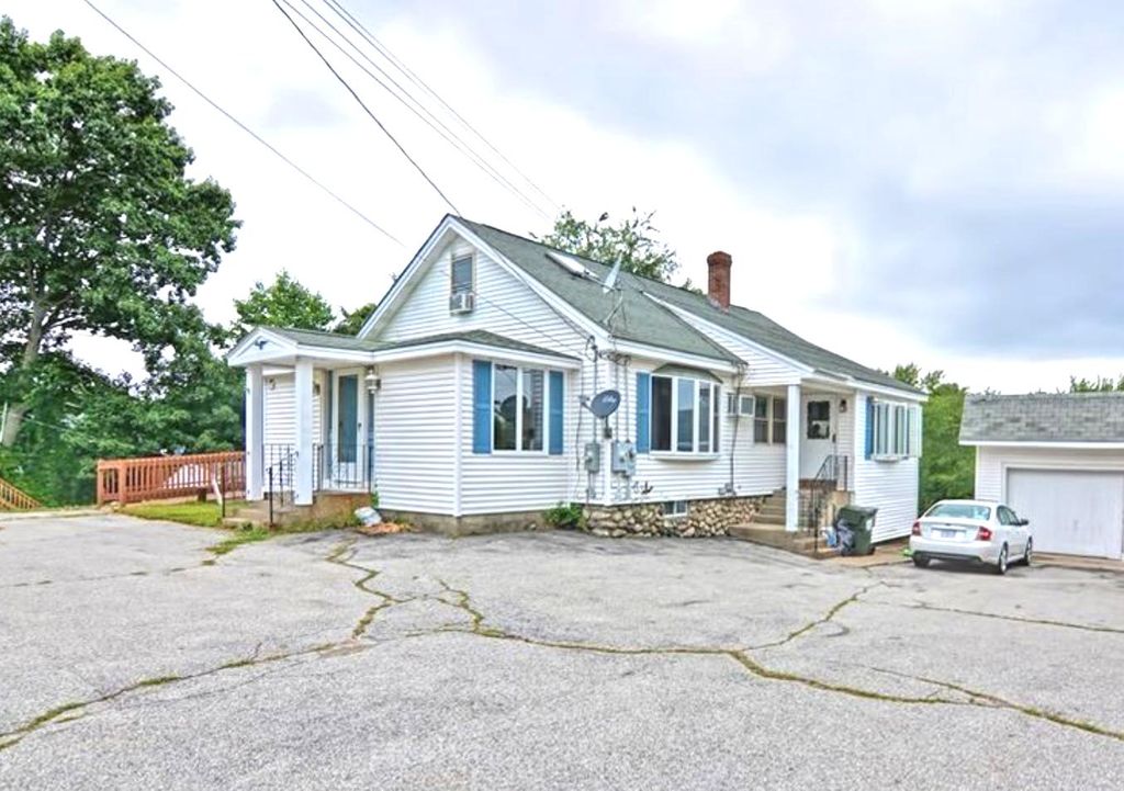 423 Main St, Spencer, MA - 4 Bed, 2 Bath Apartment - 12 Photos | Trulia