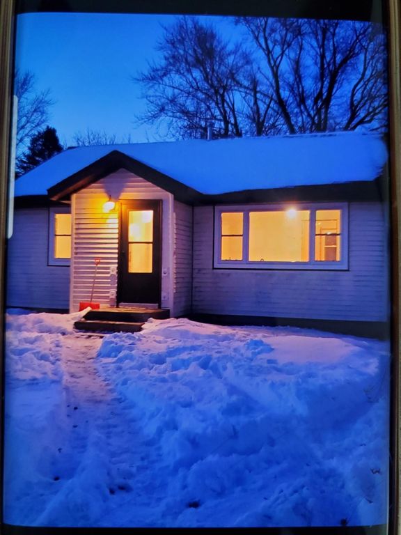 214 E Main St, Lime Springs, IA 52155 Trulia