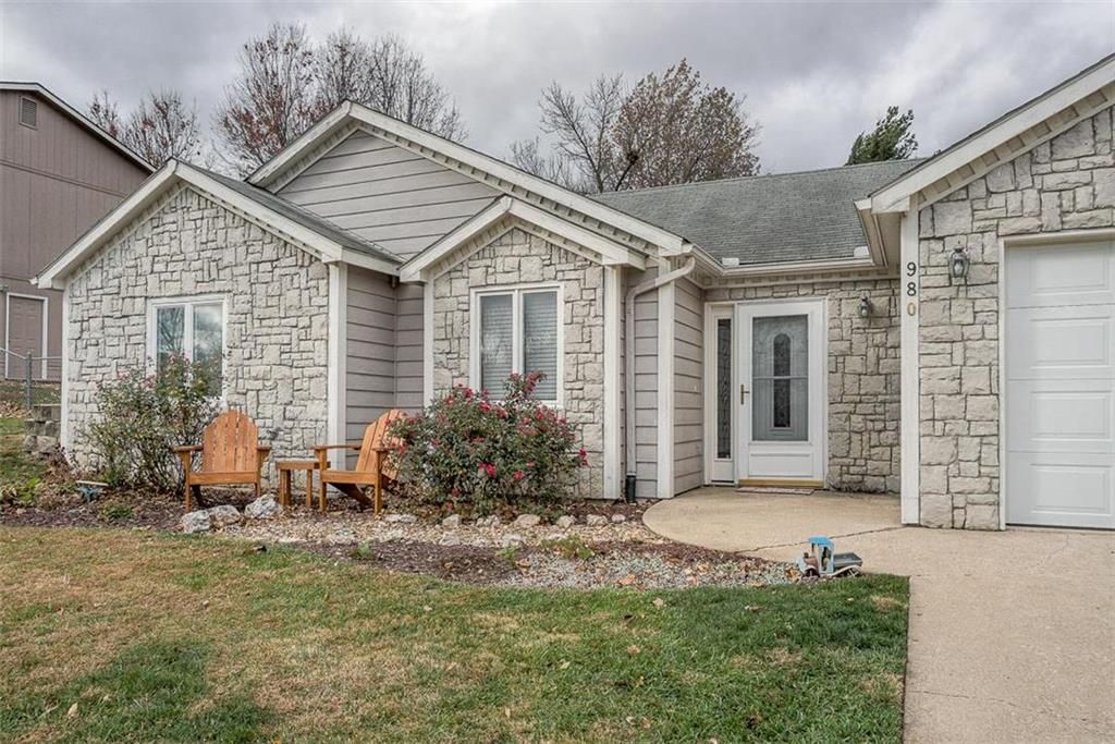 980 East St, Tonganoxie, KS 66086 Trulia