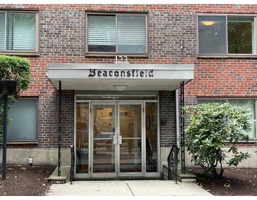 133 Beaconsfield Rd #21, Brookline, MA 02445